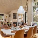 Naewe - 30km From The Sea By Interhome Semesterbostad *