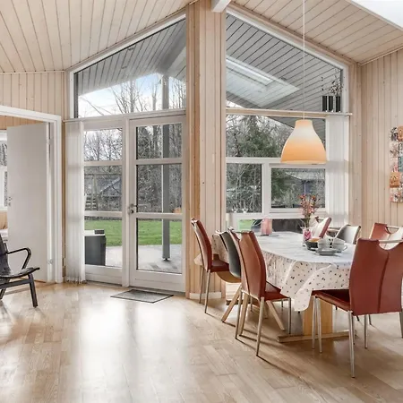 Naewe - 30km From The Sea By Interhome בית נופש *