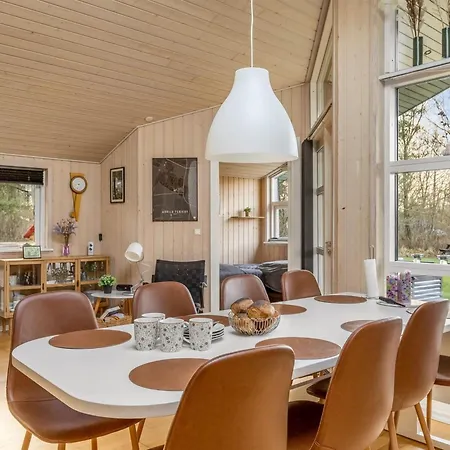 Naewe - 30km From The Sea By Interhome Semesterbostad *