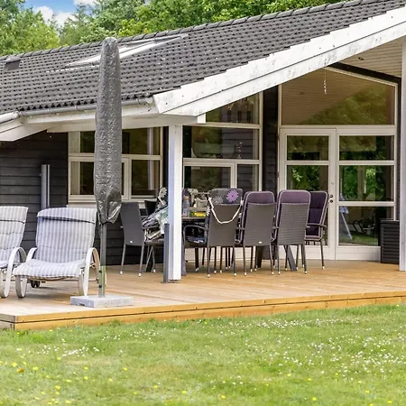 Naewe - 30km From The Sea By Interhome Semesterbostad Toftlund