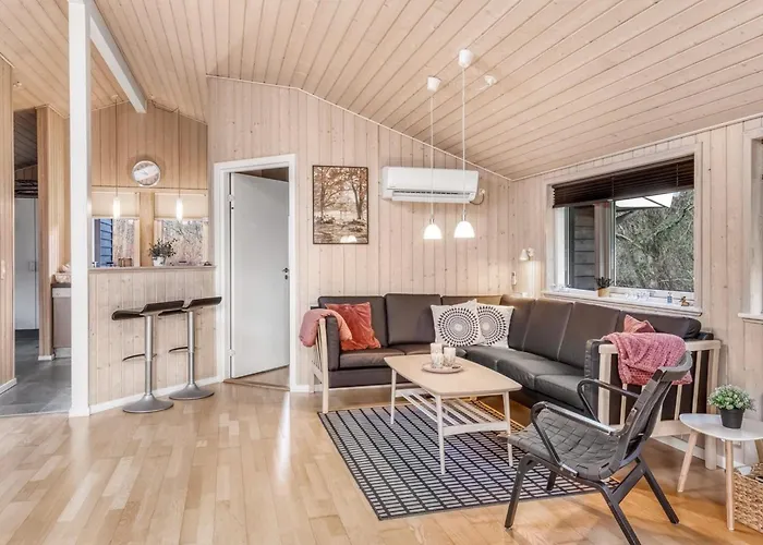 Naewe - 30km From The Sea By Interhome Toftlund