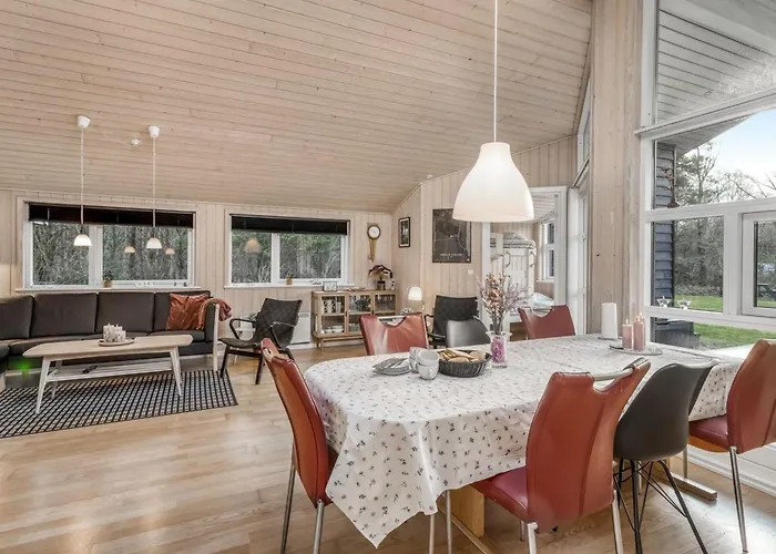 Naewe - 30km From The Sea By Interhome