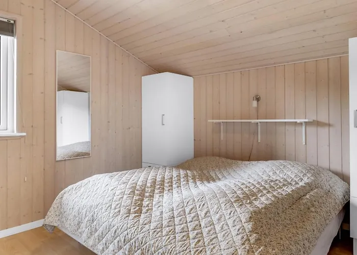 Naewe - 30km From The Sea By Interhome *